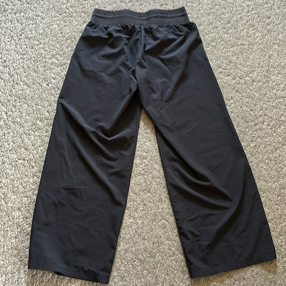 Apana Black Studio Athletic Workout Pants - Picture 7 of 7